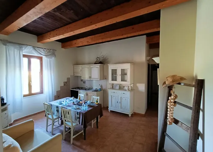 ファームステイ Tenuta Marchesi Fezia