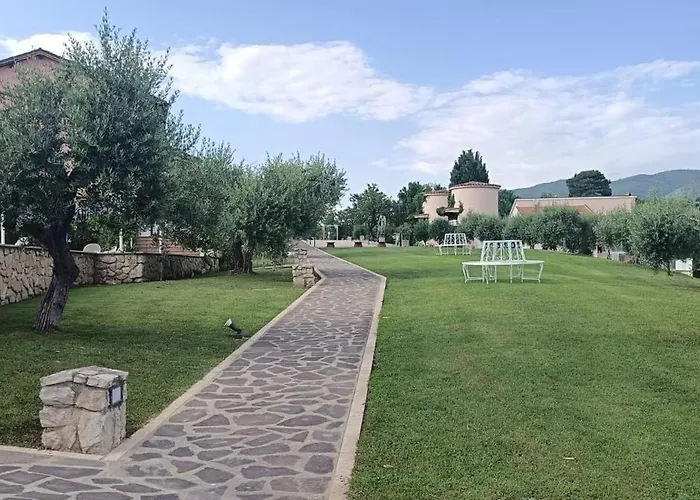 Tenuta Marchesi Fezia *